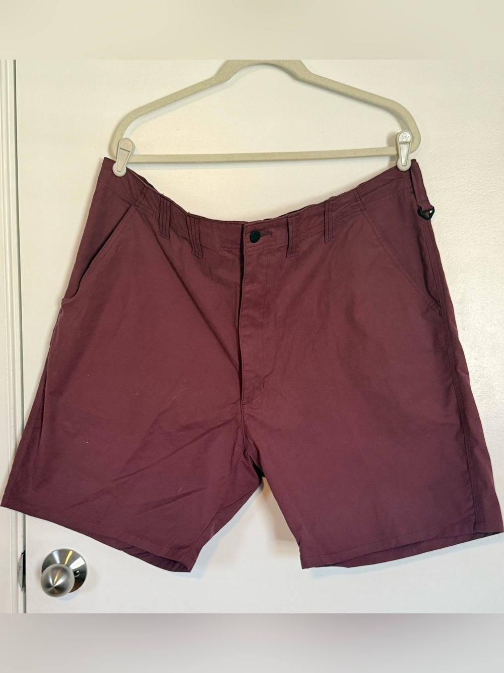 Men's Wrangler Burgundy Shorts